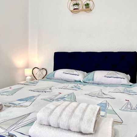 M Apartman Foca Bagian luar foto