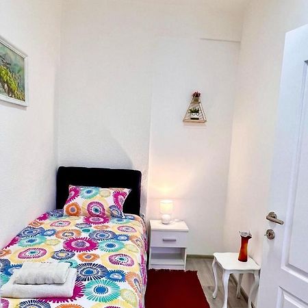 M Apartman Foca Bagian luar foto