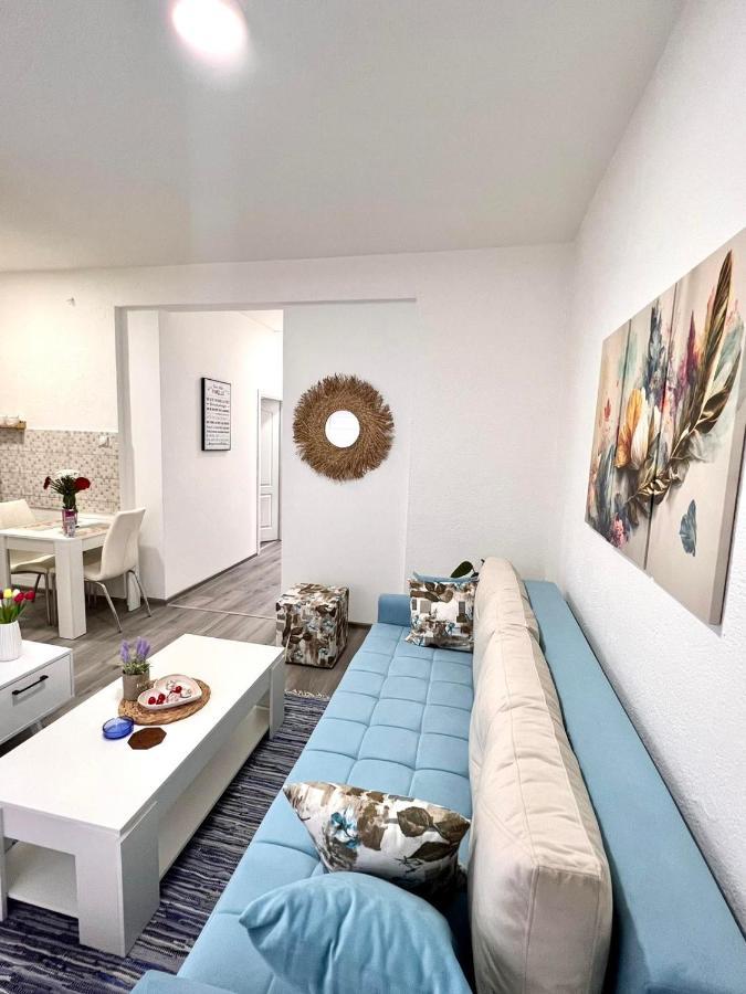 M Apartman Foca Bagian luar foto